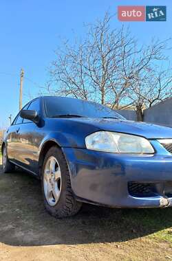 Седан Mazda 323 2000 в Николаеве
