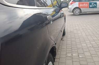 Хетчбек Mazda 323 1998 в Луцьку