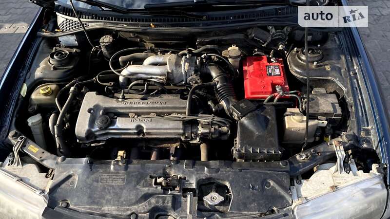 Седан Mazda 323 1997 в Одессе