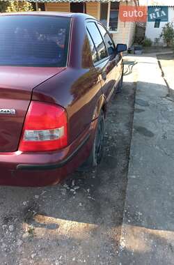 Седан Mazda 323 2001 в Николаеве