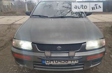 Седан Mazda 323 1995 в Ізмаїлі