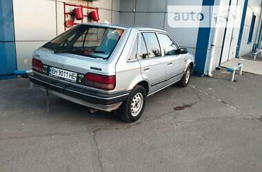 Хетчбек Mazda 323 1989 в Одесі