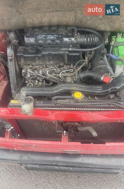 Седан Mazda 323 1992 в Днепре