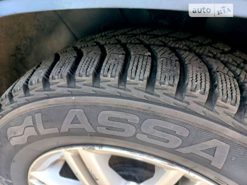 Седан Mazda 323 1998 в Одесі фото 14 Седан Mazda 323 1998 в Одесі