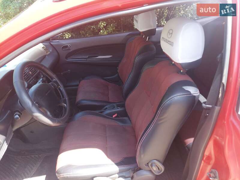 Хэтчбек Mazda 323 1995 в Мерефа