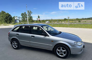 Хэтчбек Mazda 323 2002 в Львове