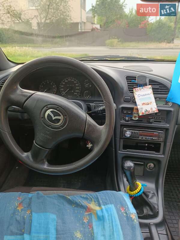 Хэтчбек Mazda 323 1994 в Белой Церкви