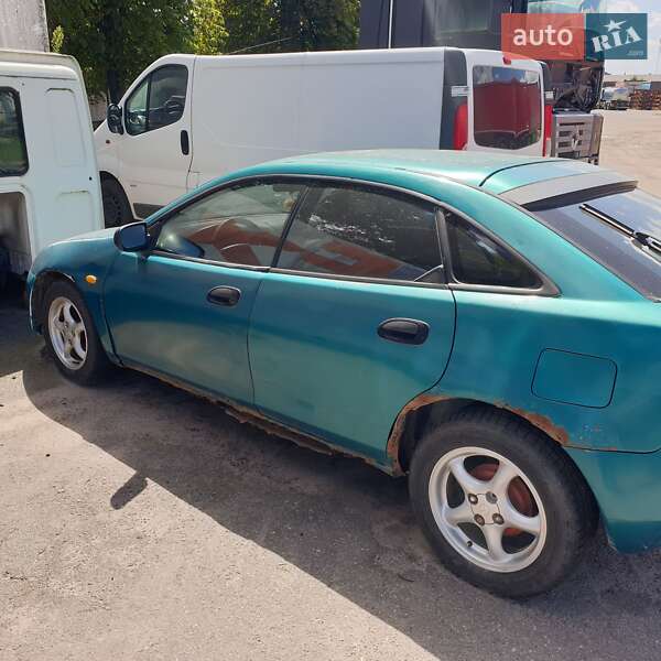 Хэтчбек Mazda 323 1996 в Виннице
