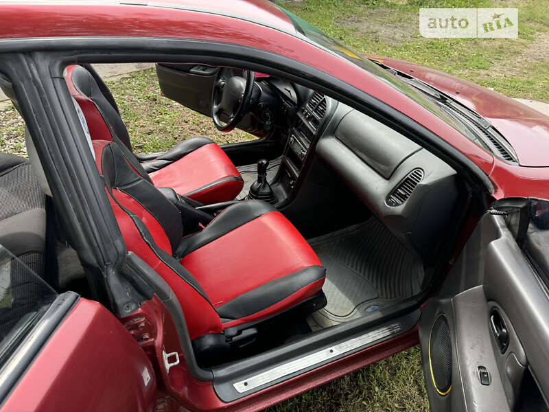 Седан Mazda 323 1996 в Ходорове