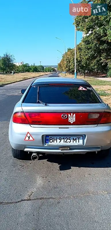 Mazda 323 1997