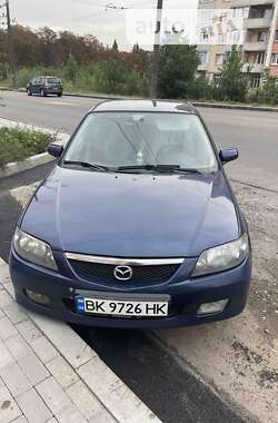 Хэтчбек Mazda 323 2002 в Ровно