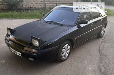 Хэтчбек Mazda 323 1992 в Одессе