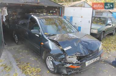 Седан Mazda 323 1996 в 