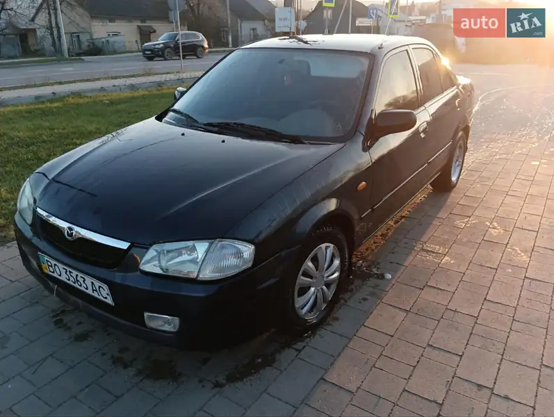 Mazda 323 1998