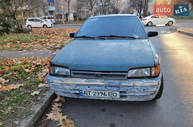 Седан Mazda 323 1992 в Івано-Франківську