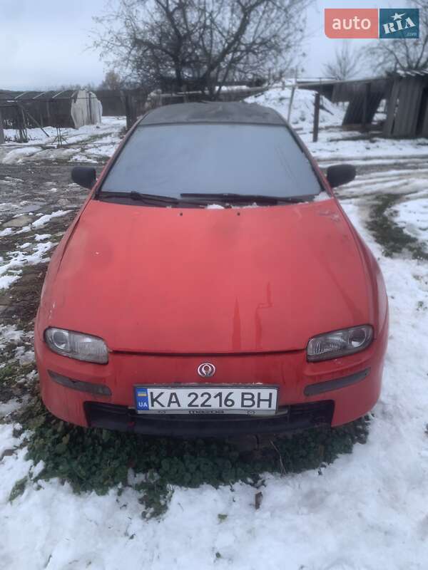 Mazda 323 1995