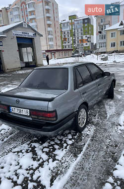 Седан Mazda 323 1986 в Ивано-Франковске