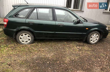 Хетчбек Mazda 323 2001 в Головне