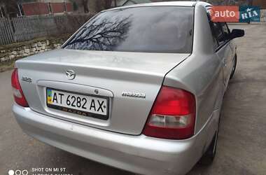 Седан Mazda 323 2003 в Залещиках