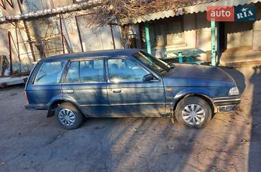 Универсал Mazda 323 1987 в Одессе