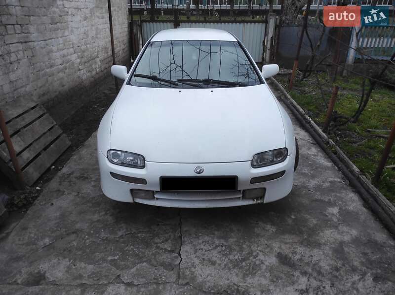 Хэтчбек Mazda 323 1995 в Кривом Роге