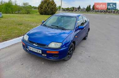 Хетчбек Mazda 323 1995 в Сарнах