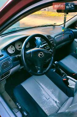 Седан Mazda 323 2003 в 