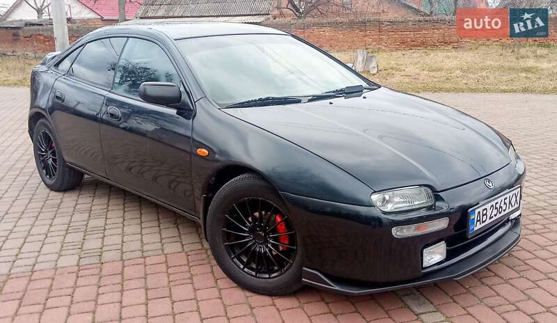 Хэтчбек Mazda 323 1995 в Виннице