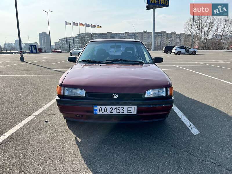 Mazda 323 1994