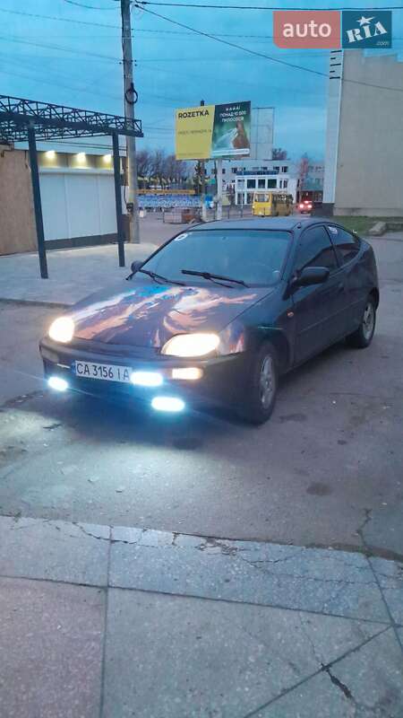 Mazda 323 1995