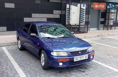 Хетчбек Mazda 323 1996 в 