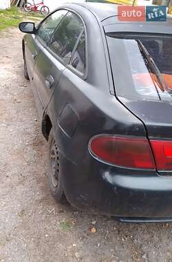 Хетчбек Mazda 323 1994 в 
