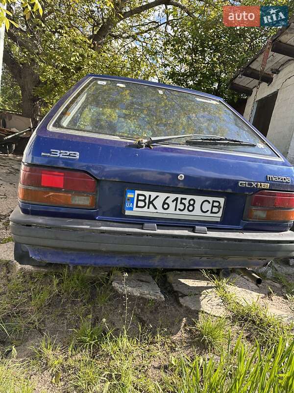 Mazda 323 1986