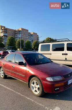 Седан Mazda 323 1996 в Ровно