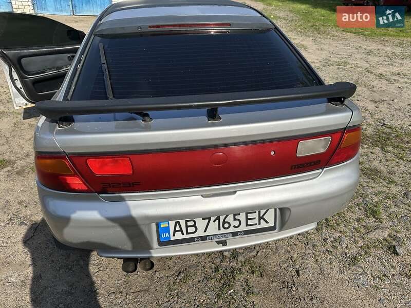 Хетчбек Mazda 323 1997 в Вінниці