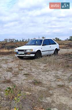 Хетчбек Mazda 323 1987 в Дніпрі