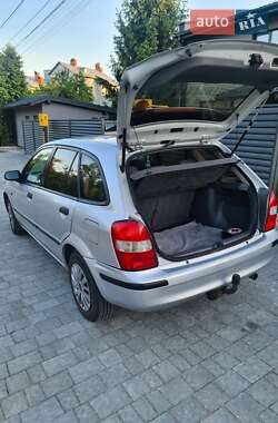 Хэтчбек Mazda 323 1999 в 