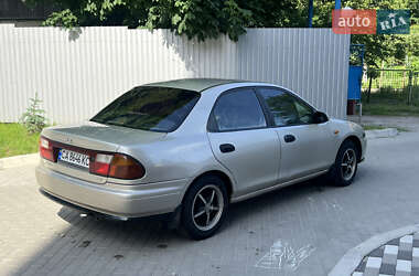 Седан Mazda 323 1998 в 