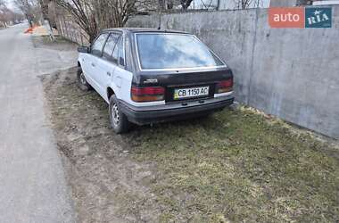 Хэтчбек Mazda 323 1987 в 