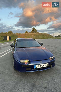 Хэтчбек Mazda 323 1995 в 