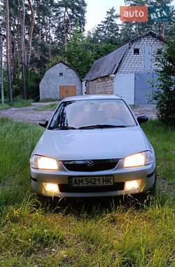 Седан Mazda 323 2000 в Озерном