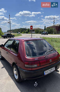 Хэтчбек Mazda 323 1990 в 