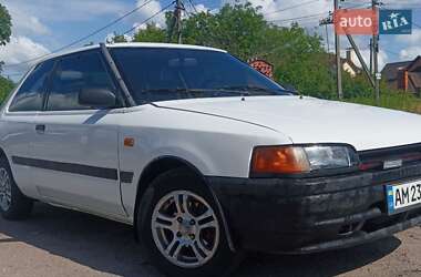 Хэтчбек Mazda 323 1989 в Житомире