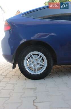 Хэтчбек Mazda 323 1995 в 