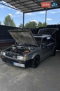 Хетчбек Mazda 323 1987 в Вишгороді