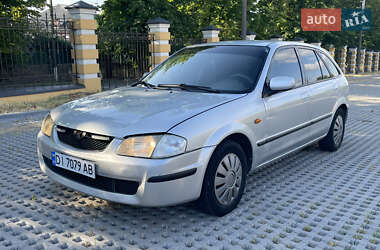Хетчбек Mazda 323 2001 в Тульчині