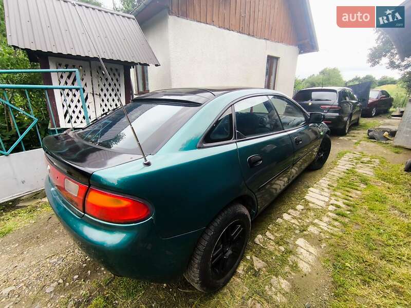 Хэтчбек Mazda 323 1996 в Глыбокой