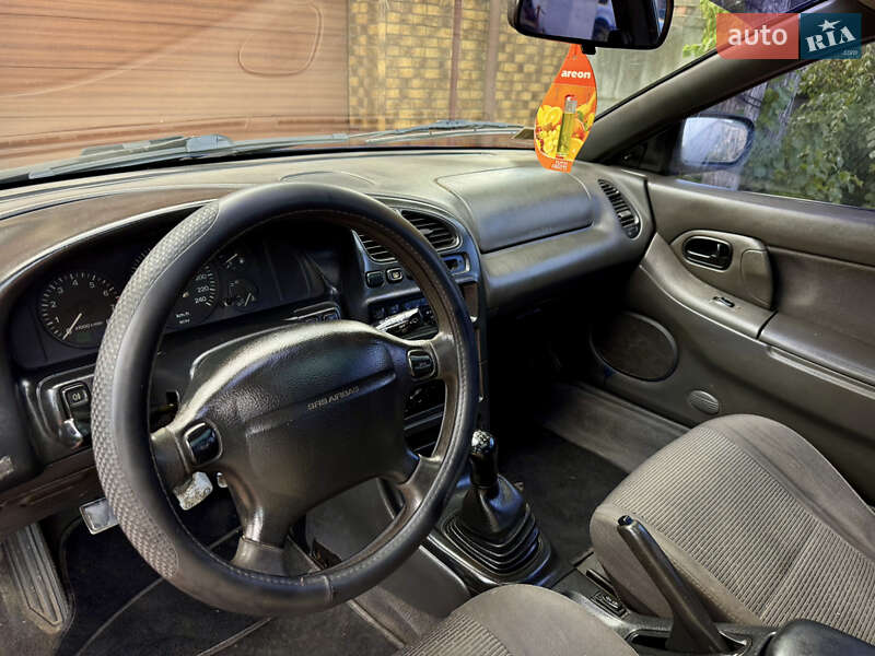 Седан Mazda 323 1995 в Одессе