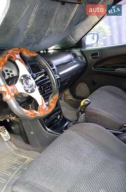 Хэтчбек Mazda 323 1994 в Одессе