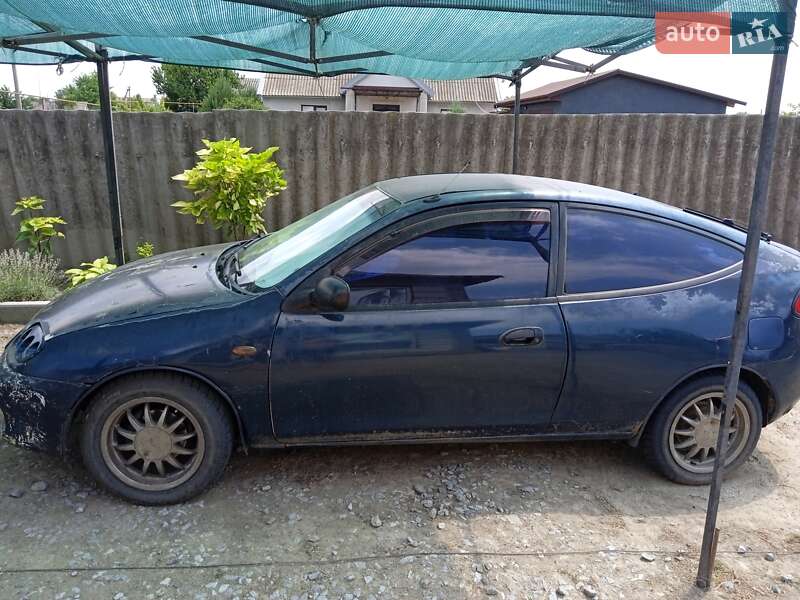 Хэтчбек Mazda 323 1994 в Одессе